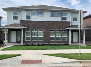 605 W South St #36, Leander, TX 78641