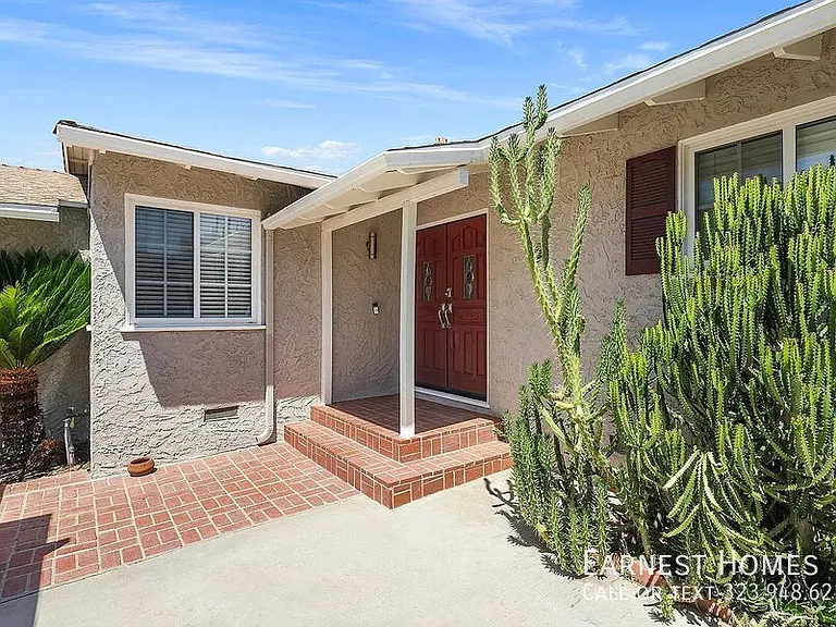 22459 Covello St — Photo 20