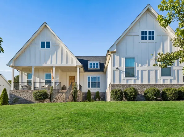 7008 Fiddlers Glen Dr, Arrington, TN 37014