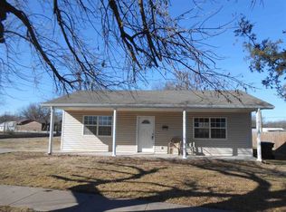 815 N Steele Ave, Cushing, OK 74023