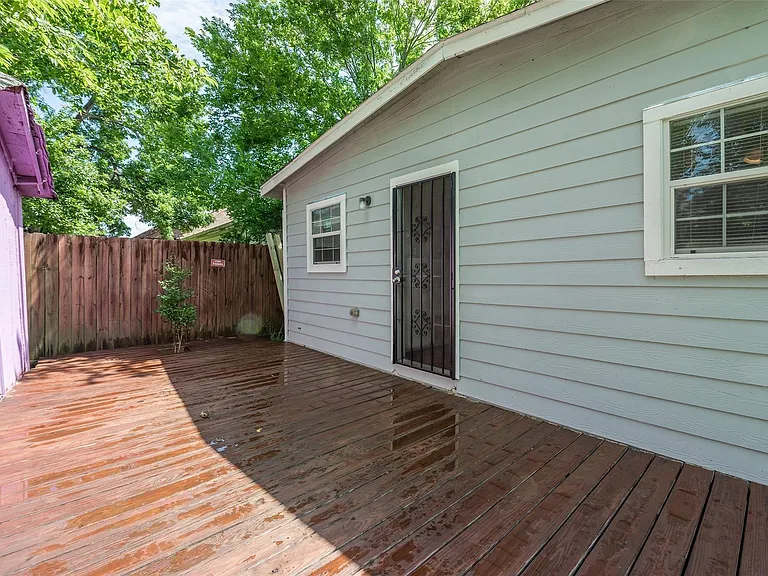 8314 Brandon St — Photo 29