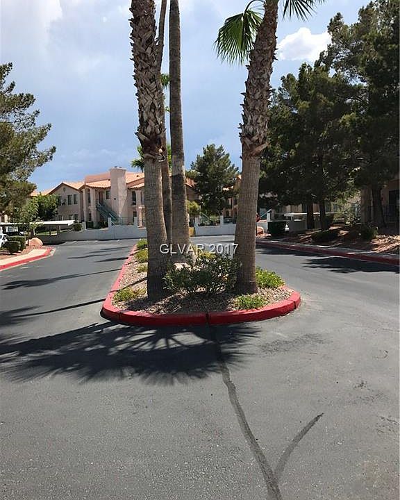 2nd image of 1575 W Warm Springs Rd Unit 1722