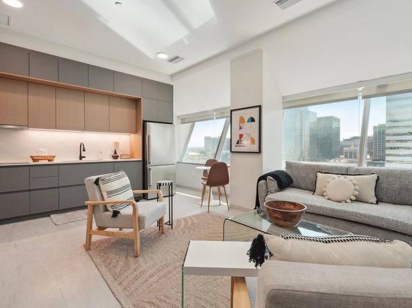 45 Erieview Plz #1603