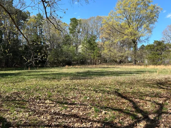 703 Crestview Dr Lot 10-11, Durham, NC 27712