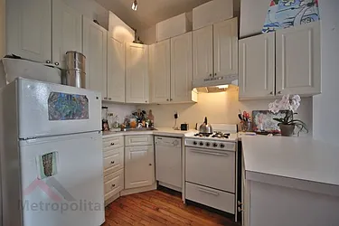 Rented by Metropolitan Realty