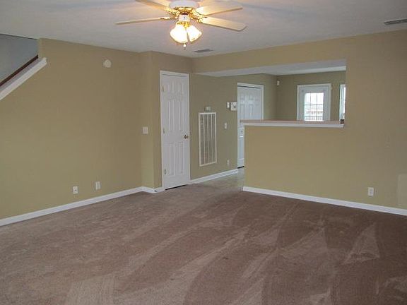 3rd image of 147 Wolverine Ct