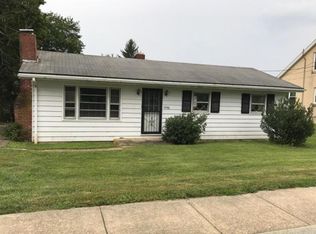 1046 Wood St, Mount Joy, PA 17552