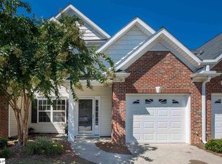 55 Bay Springs Dr, Simpsonville, SC 29681