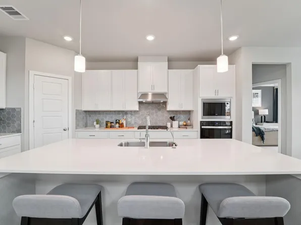 17319 Teddy Trace Dr, Waller, TX 77484