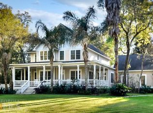 172 Cabbage Palm Trl, Brunswick, GA 31520