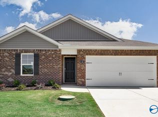 13 Annie Kate Dr, Fayetteville, TN 37334