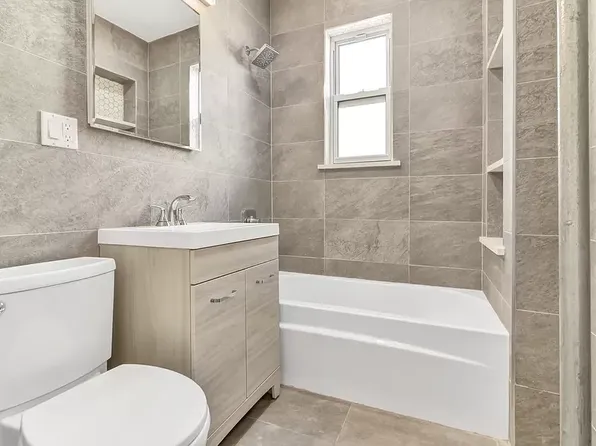 24-15 26th Street image 7 of 9