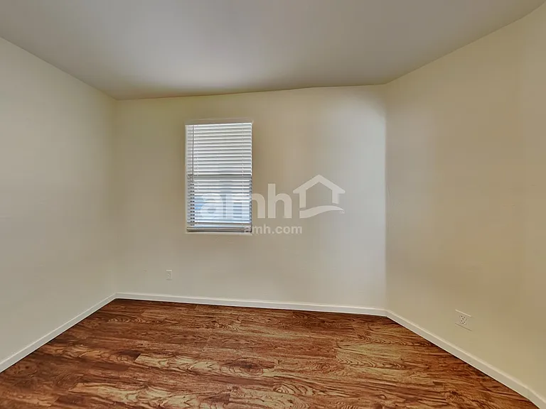 2975 E Merlot St — Photo 9