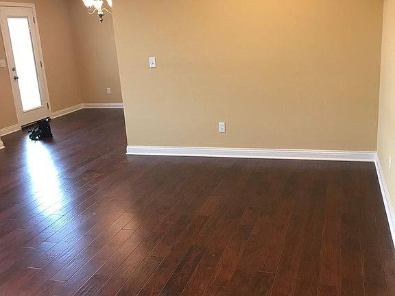 2nd image of 772 Alders Cove St