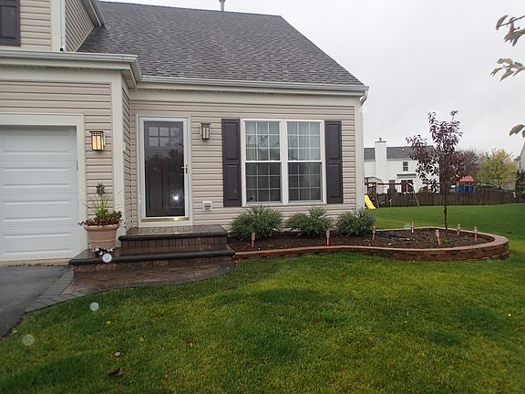2nd image of 11770 Niagra Ln