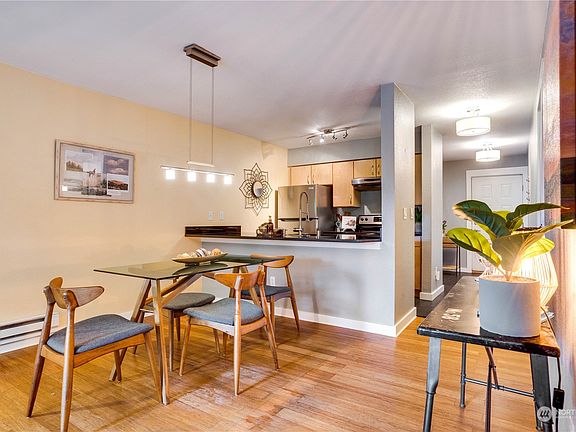 2nd image of 840 NE 125th Street #105