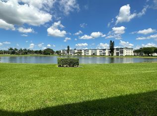 1094 Cornwall E, Boca Raton, FL 33434