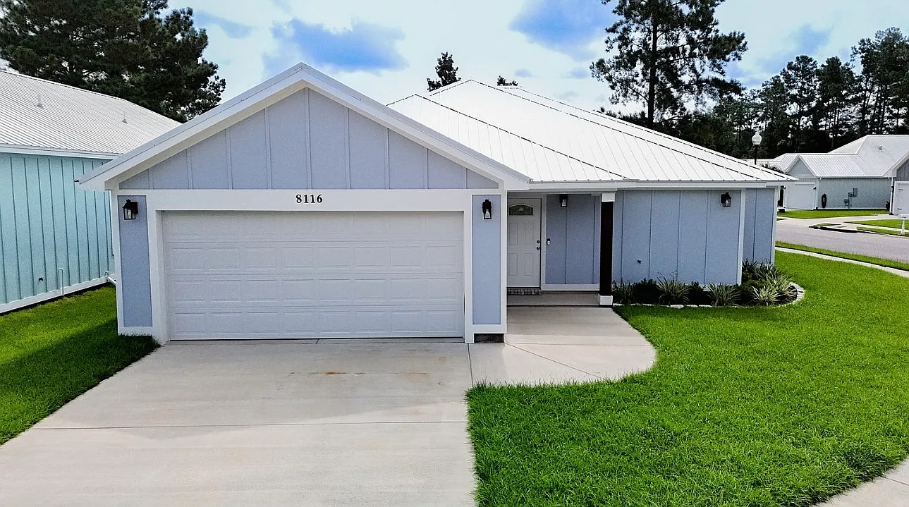 4 bed, 2082 sqft, $2,650 — Photo 1