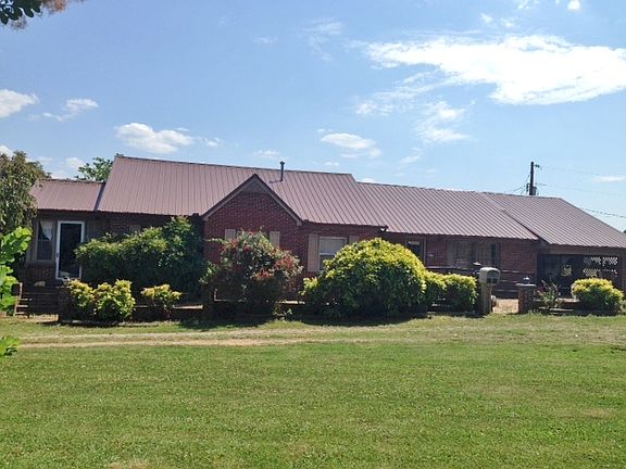 3rd image of 257 Chapel Hill Dr