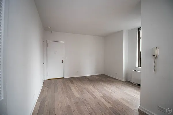 Rented by Halstead Real Estate | media 9