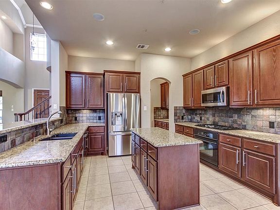 5th image of 2628 Timberhollow Dr