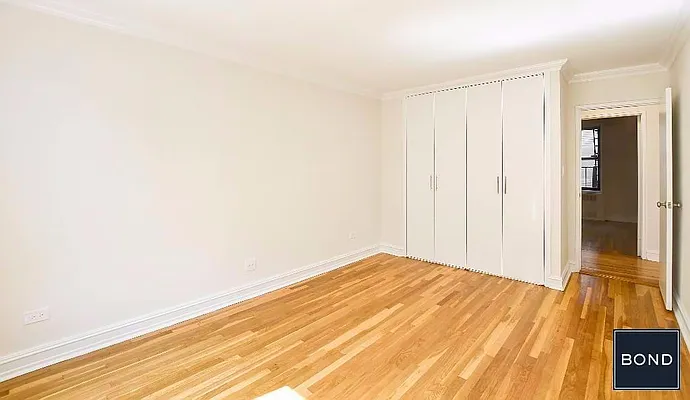 Rented by Bond New York | media 10