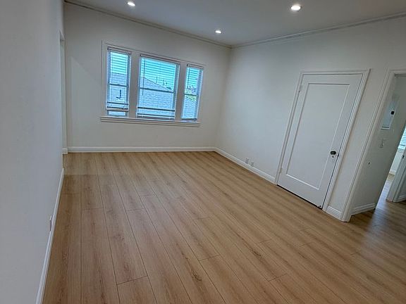 4th image of 215 7th Ave APT 5