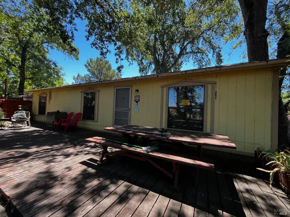14150 Lakeshore Drive, Clearlake, CA 95422