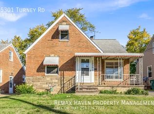 15301 Turney Rd, Maple Heights, OH 44137