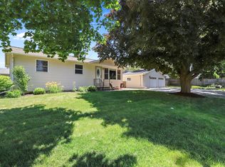 18609 W Old Plank Rd, Grayslake, IL 60030