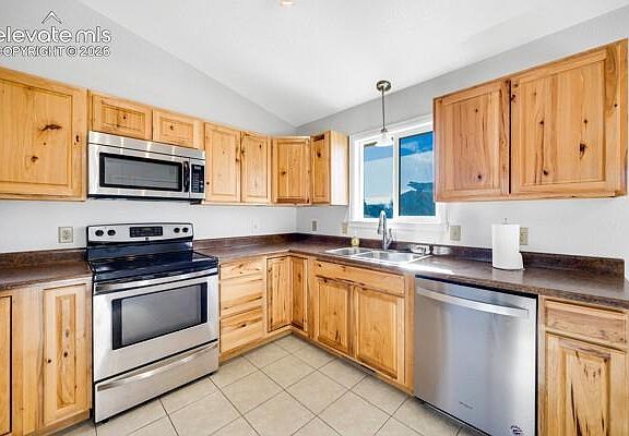 5th image of 228 E Arvada Dr