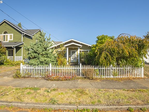 2nd image of 3604 SE 64th Ave