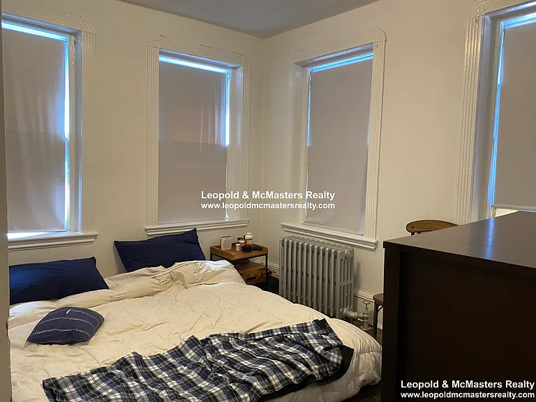 Garden - Grove St Apartments — Photo 17