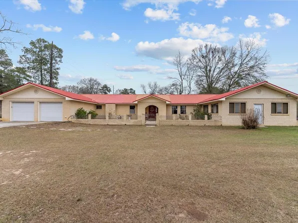 901 Haven Dr, Dothan, AL 36301