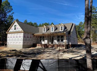 381 Longleaf Dr, West End, NC 27376