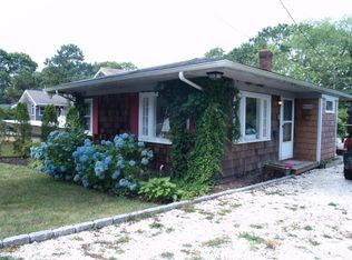57 Shorewood Dr, East Falmouth, MA 02536