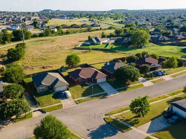 3904 Stallion Dr, Killeen, TX 76549