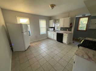 43 Arthur St APT 2, Quincy, MA 02169