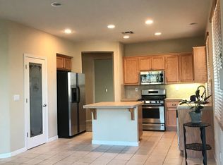 9940 Nestling Cir, Elk Grove, CA 95757