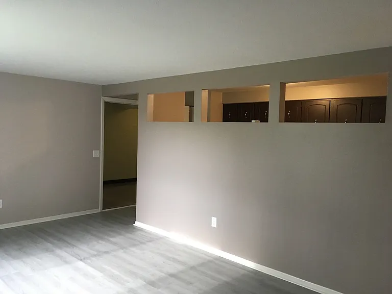 Stoney Creek Apartments — Photo 69