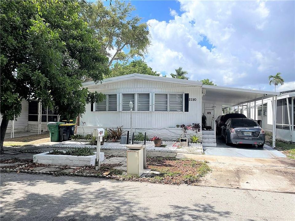 1st image of 2280 SW 51st Place