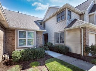 5266 Wolf Run Village Ln, Erie, PA