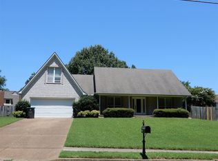 9490 Grove Rd, Cordova, TN 38016