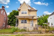 photo property thumbnail