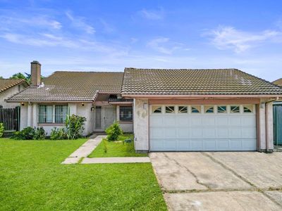 220 San Carlos Way, Stockton, CA, 95207
