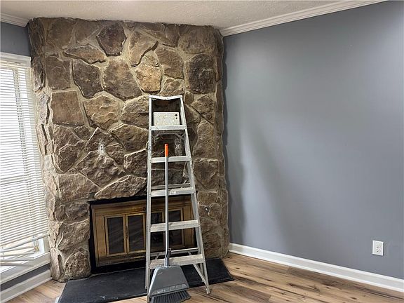 3rd image of 6694 Colchester Pl
