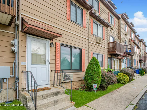 60 Lamped Loop, Staten Island, NY 10314