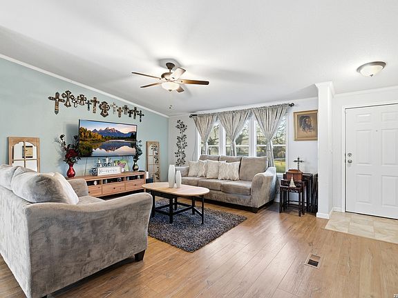 4th image of 5102 Savannah Way