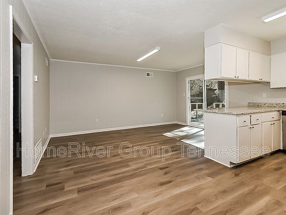 3rd image of 3265 Mayfair Dr