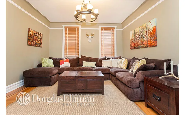 Sold by Douglas Elliman | media 26